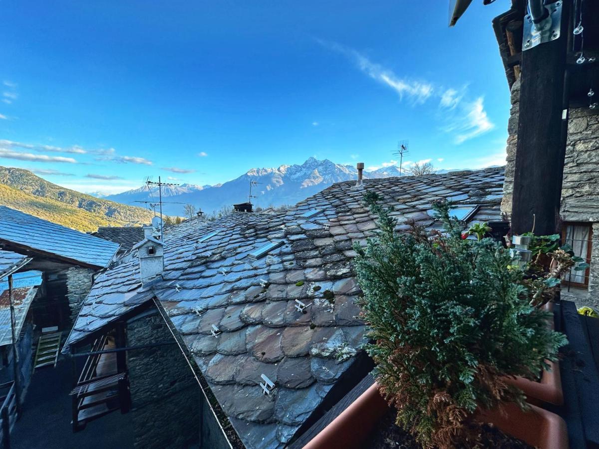 Meizon - La Montagna, Pila, Crevacol, Aosta E Valpelline Gignod 外观 照片